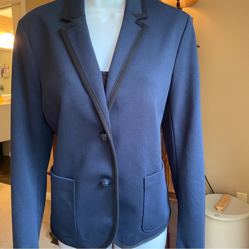 NWOT Gap Academy blazer. Navy with black trim. Size 10 - Picture 2 of 9